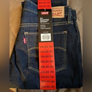 Women’s Levi’s Jeans